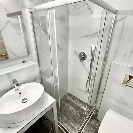 Eleftheria Apartment